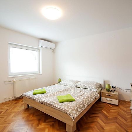 Sweet Apartments With Free Private Parking Ljubljana Luaran gambar
