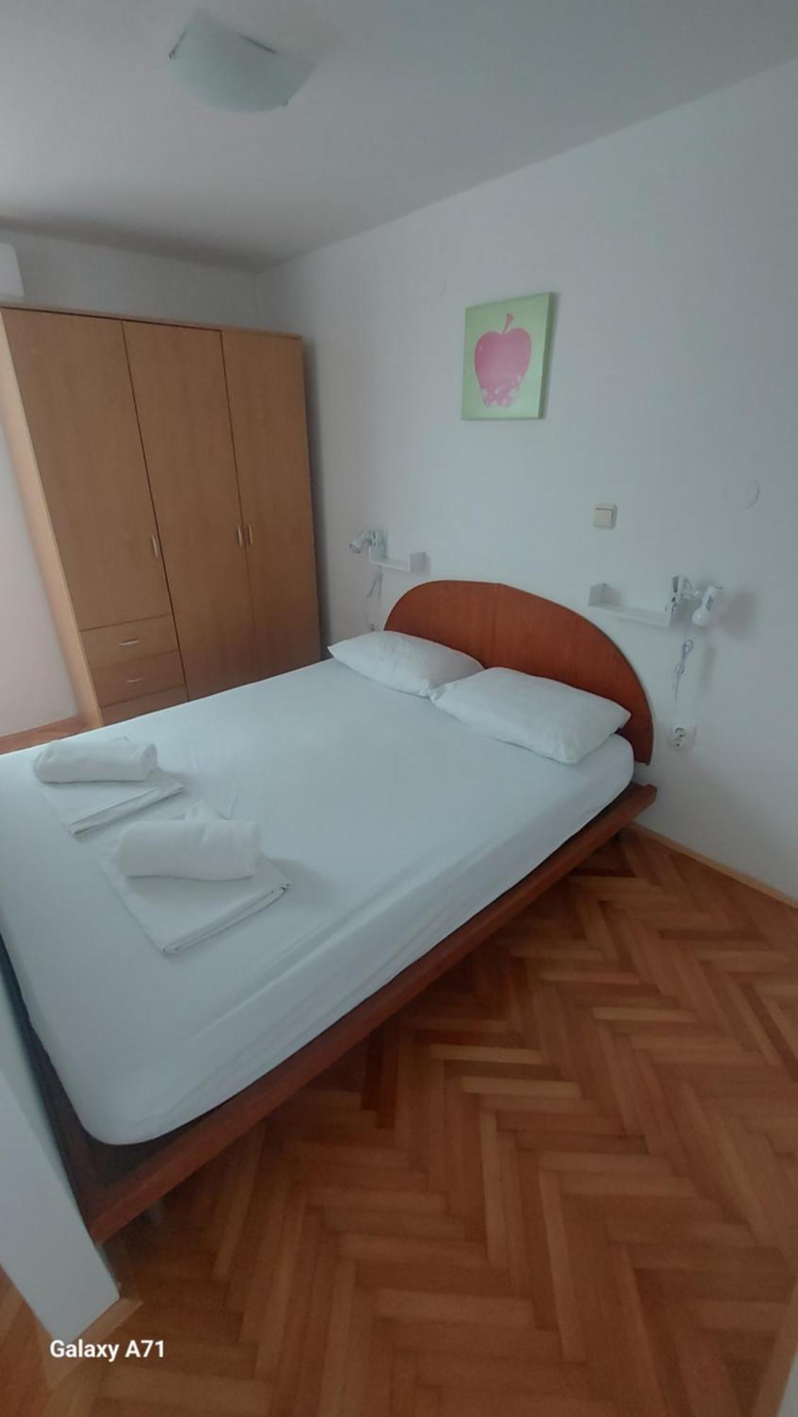 Sweet Apartments With Free Private Parking Ljubljana Luaran gambar